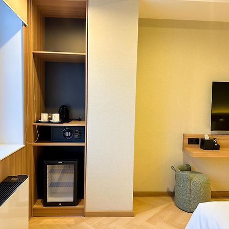 Resident Hotel Abay 阿拉木图 外观 照片