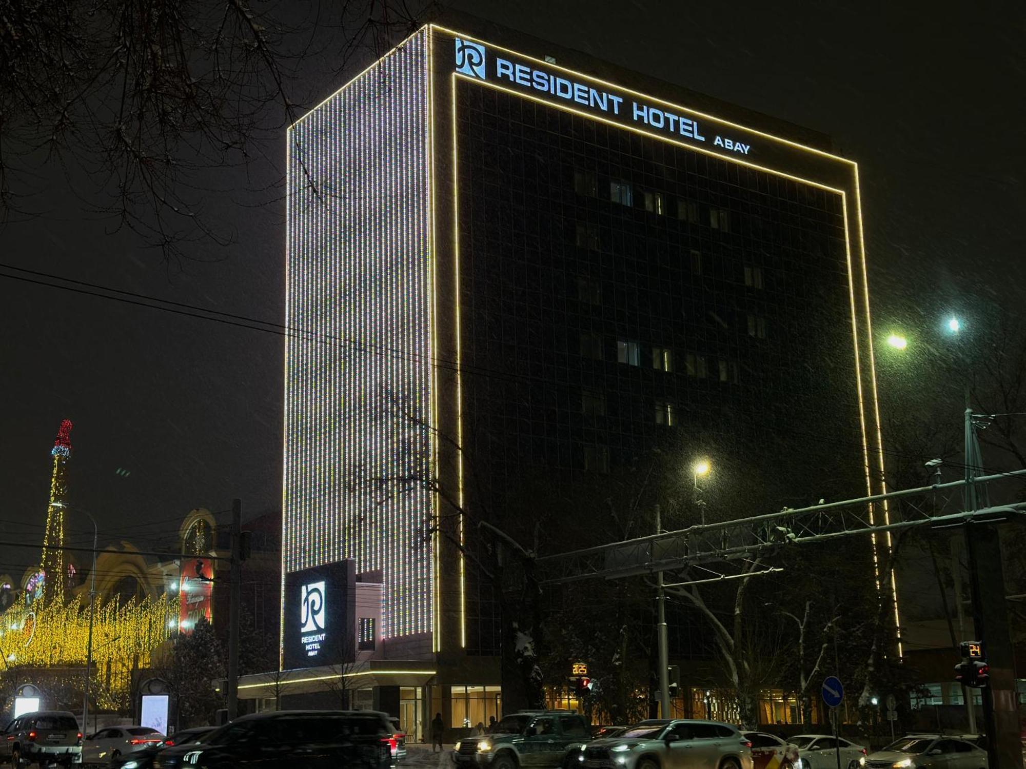 Resident Hotel Abay 阿拉木图 外观 照片