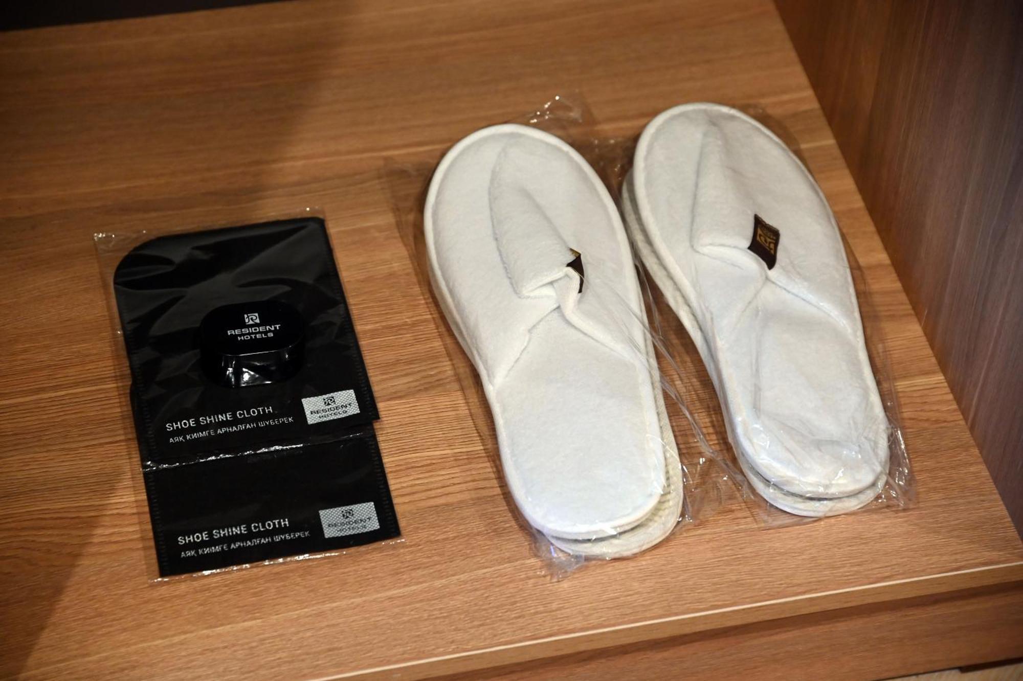 Resident Hotel Abay 阿拉木图 外观 照片